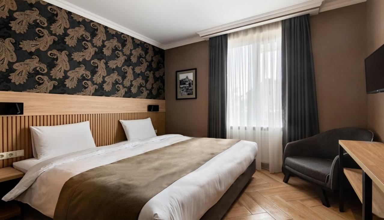Hotel Old Wall Tbilisi Esterno foto