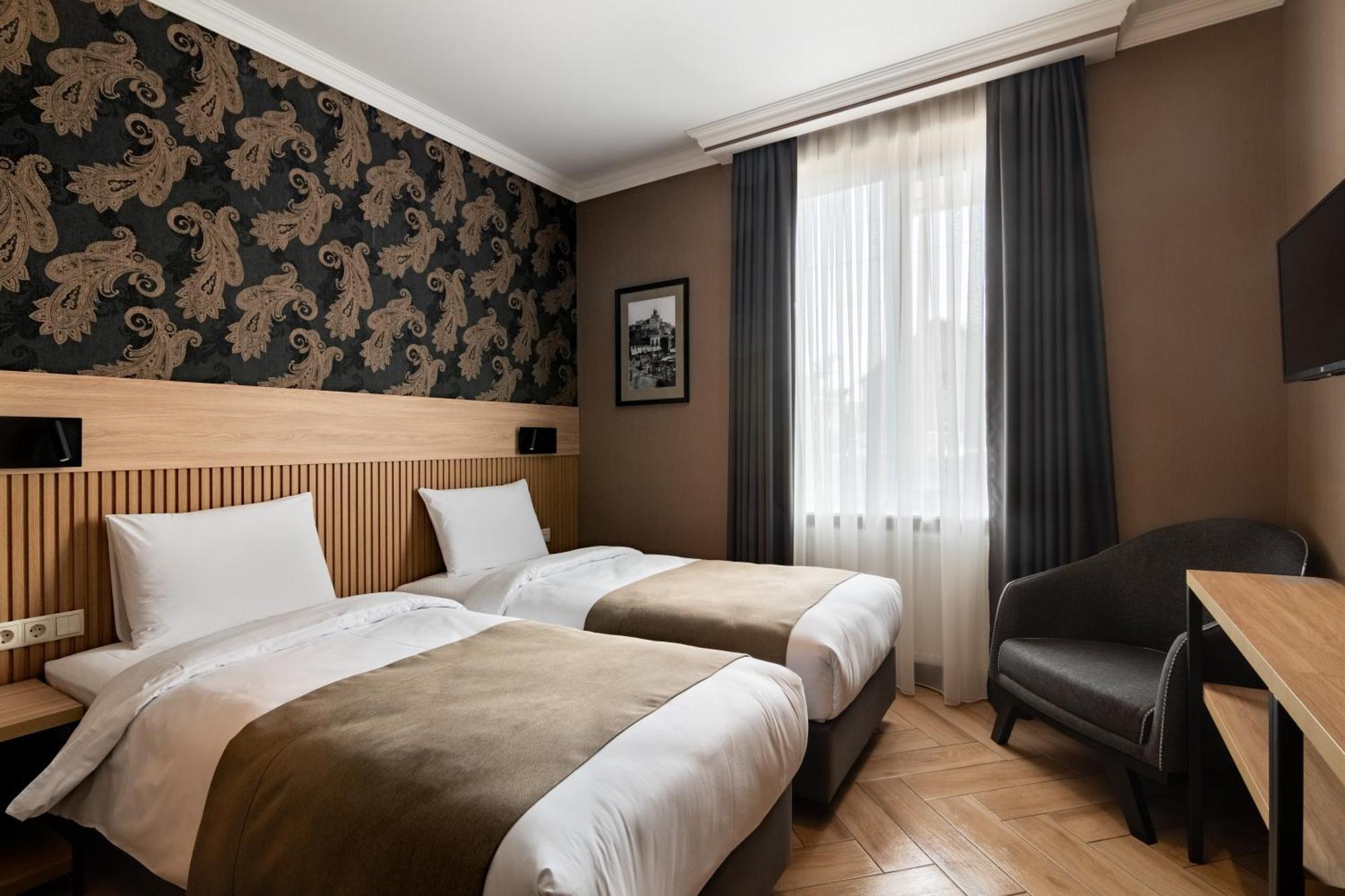 Hotel Old Wall Tbilisi Esterno foto